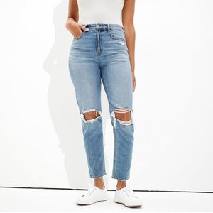 American Eagle Mom Jean